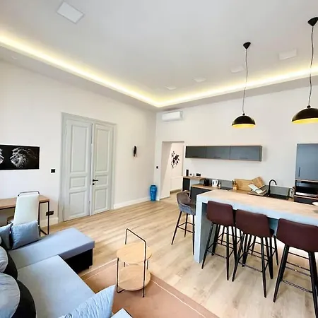Apartment Sofia Downtown