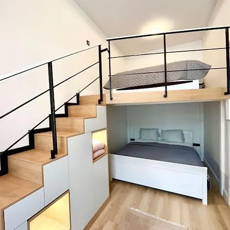 Apartment Sofia Downtown *